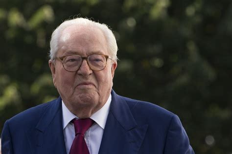 Le Pen’s Father Unfit to Join Her in Trial Over EU Funds Scandal.